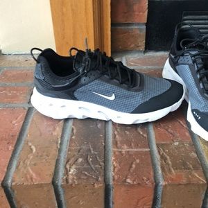 Nike react live 11.5